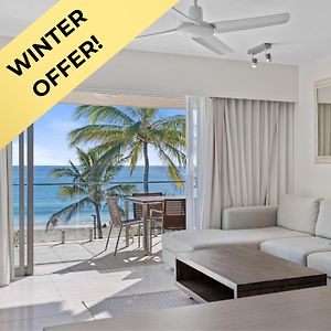 Superior Beachfront Apartment